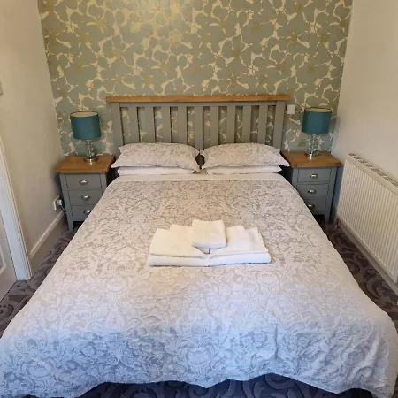 Konukevi Landing Newby Bridge